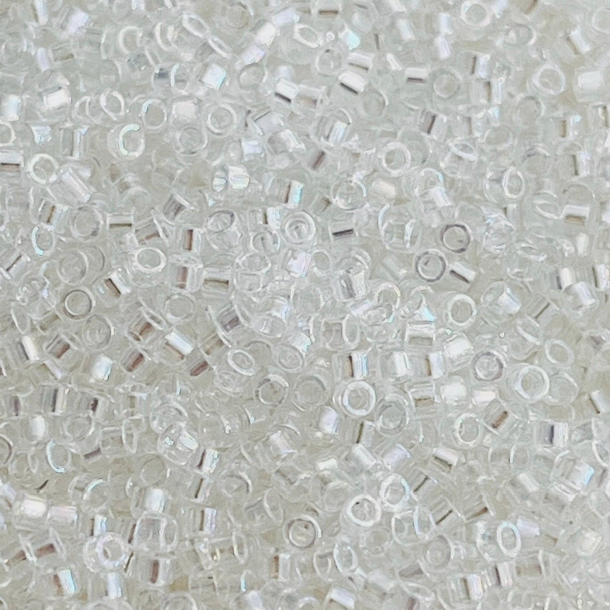 Guía de acabados Miyuki: cuentas con efectos AB, Frosted, Duracoat y Luster