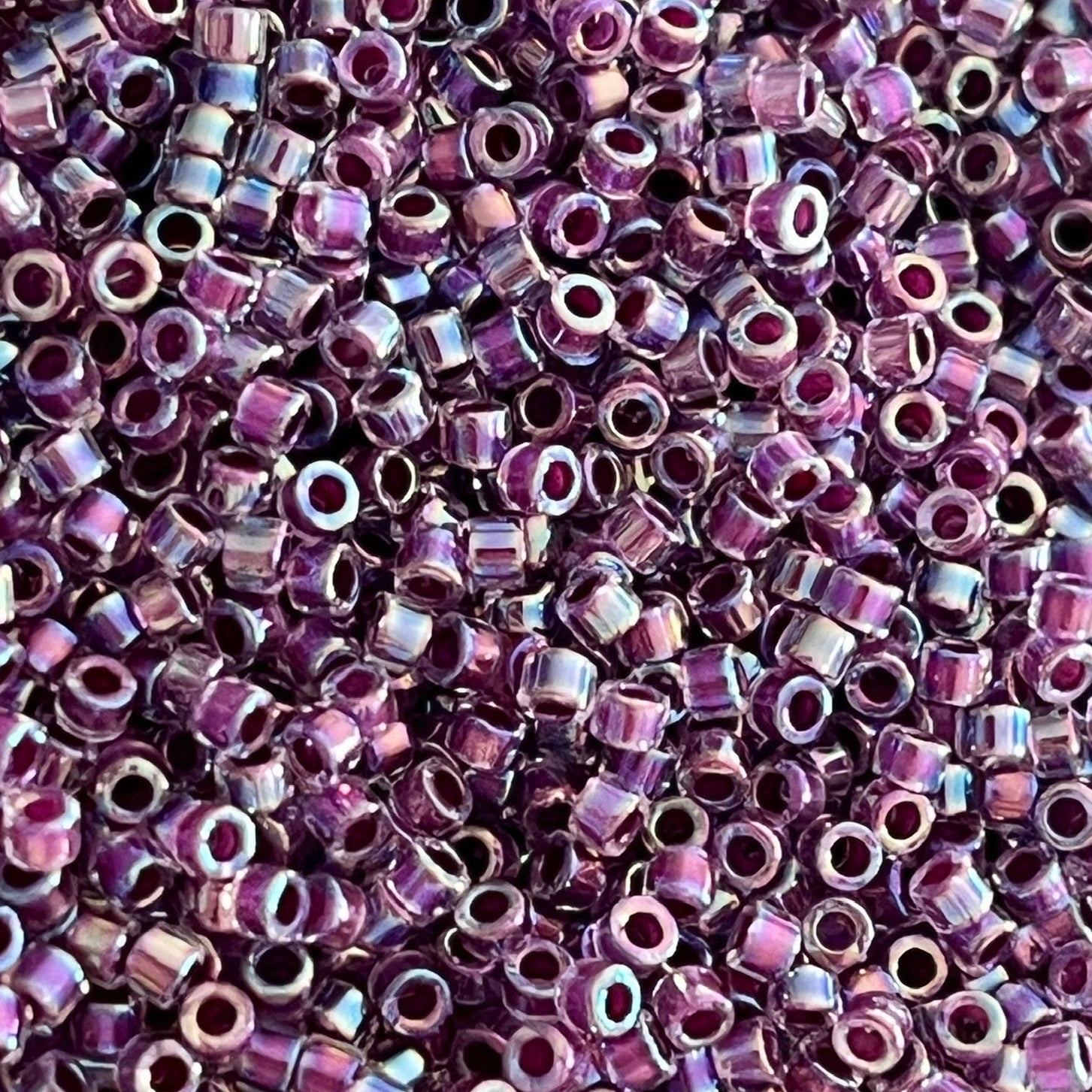 Miyuki Delica 11/0 DB0056 Magenta AB