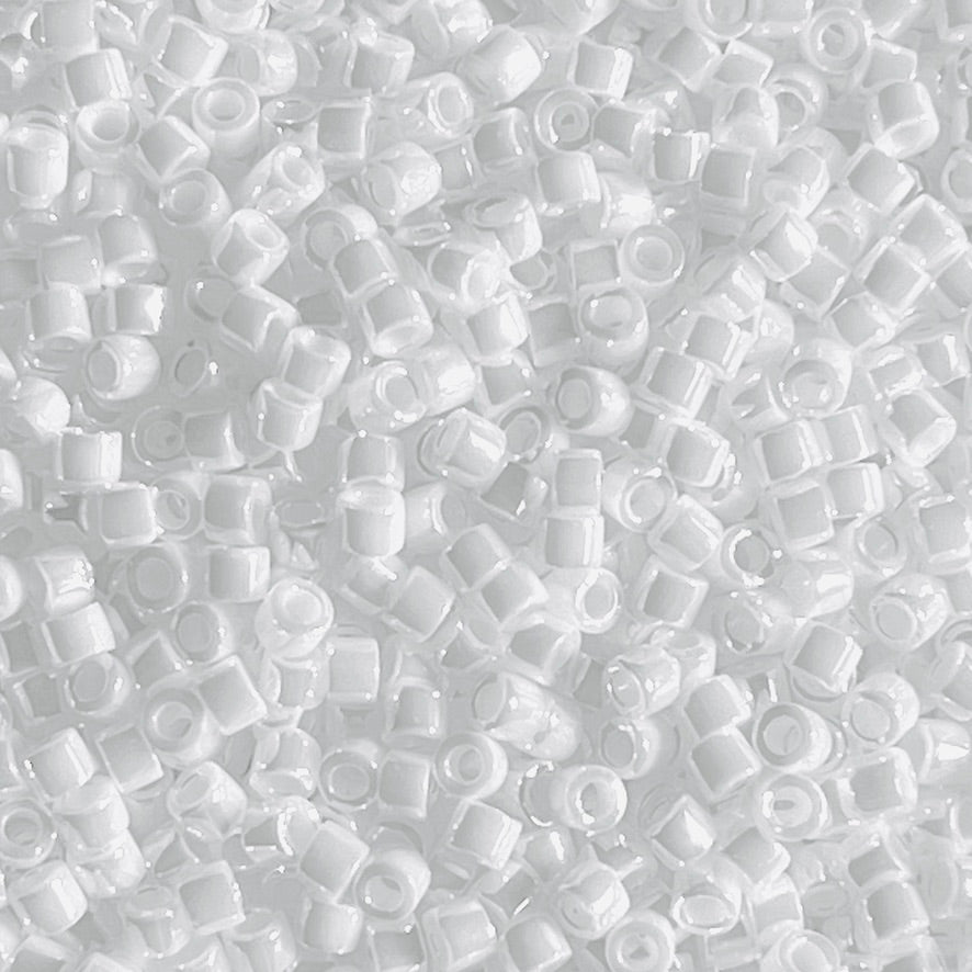 Miyuki Delica 11/0 DB0201 Pearl White