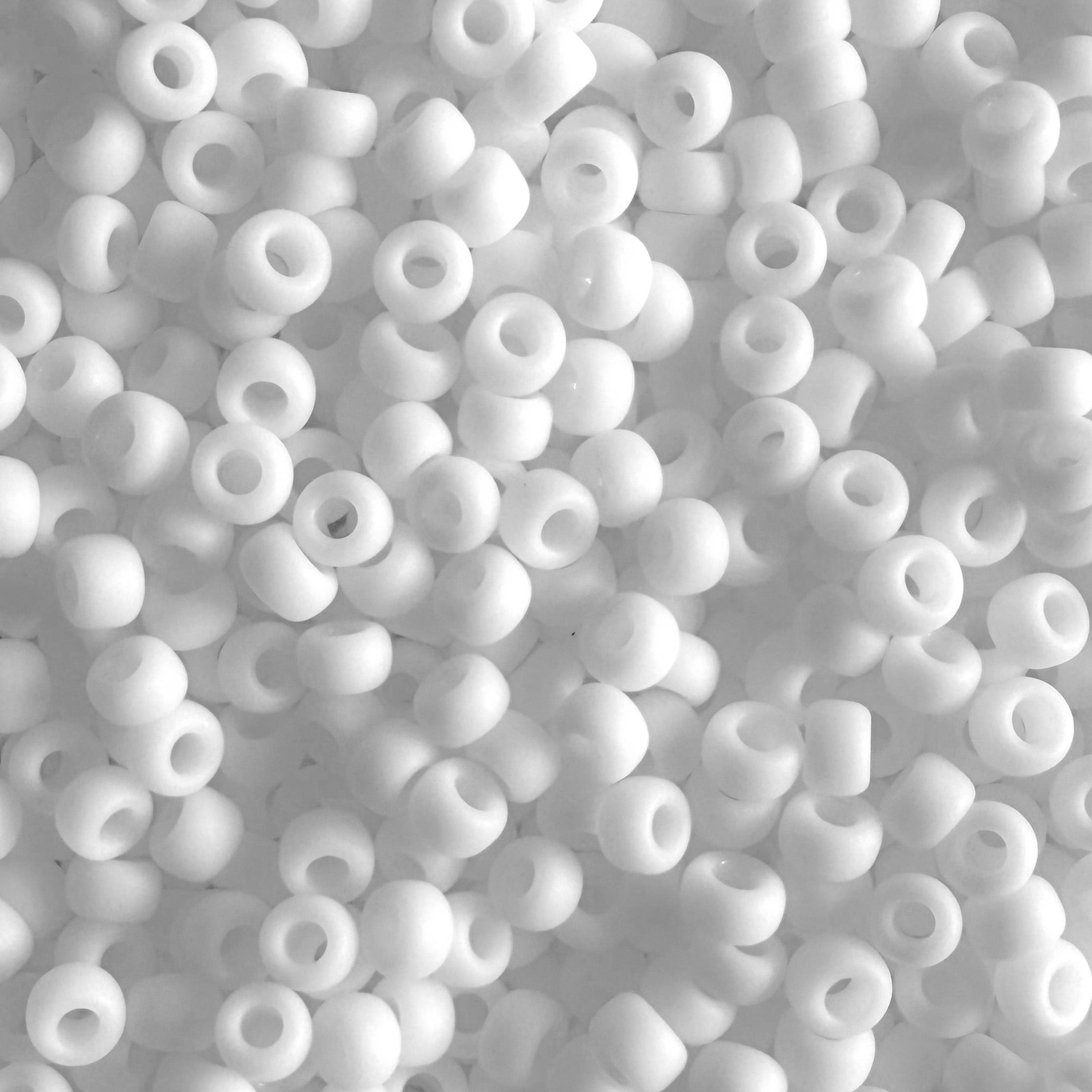 Miyuki Rocalla 11/0 11-0402F Matte White